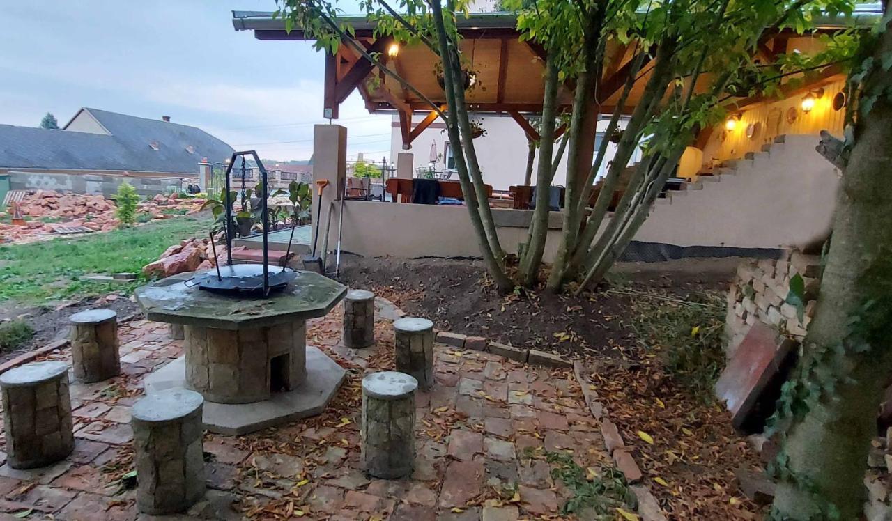 Villa VértesKacsa Vértesacsa Extérieur photo